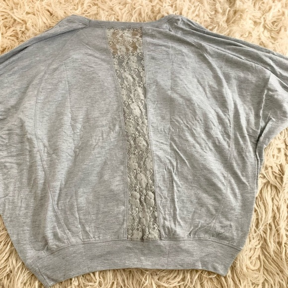 Ideology | Gray Oversized Top Lace Back Details - Picture 3 of 7